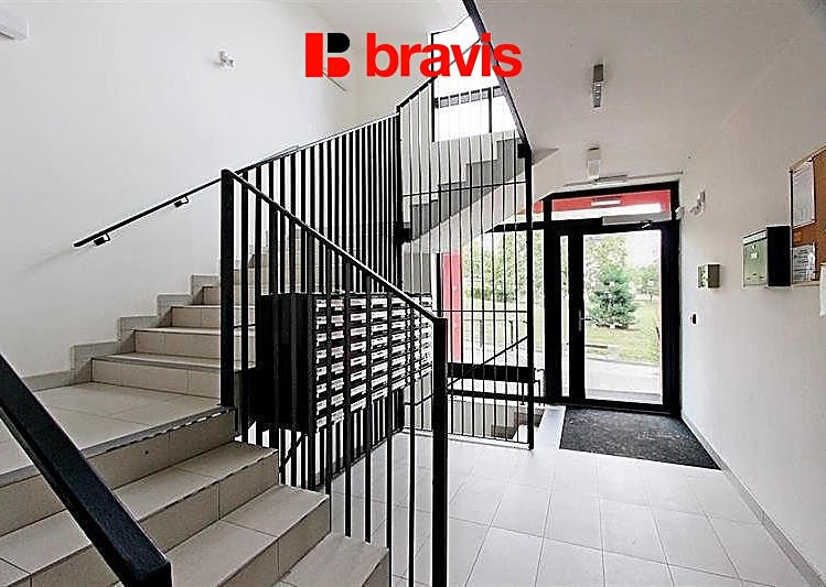 Pronájem bytu 1+kk 28 m² - foto 8