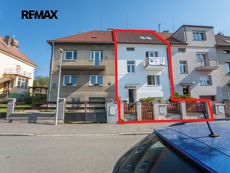 Prodej vícegeneračního domu 240 m², pozemek 197 m² - foto 1