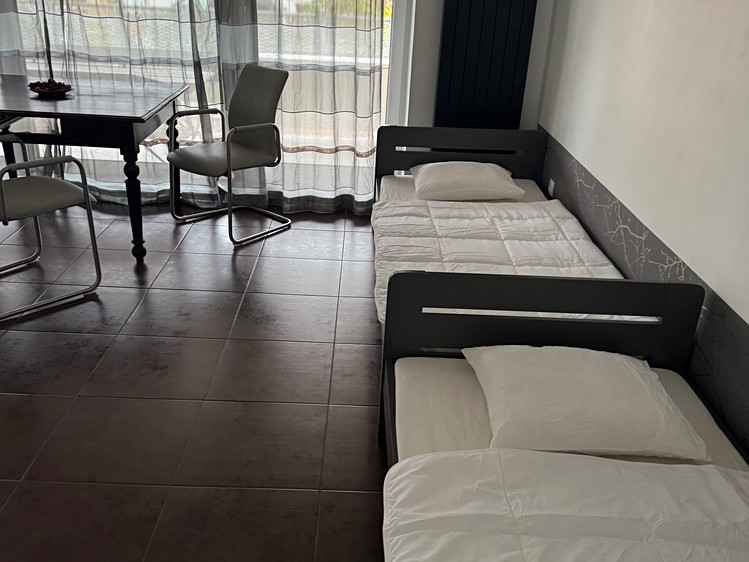 Prodej vícegeneračního domu 140 m², pozemek 600 m² - foto 7