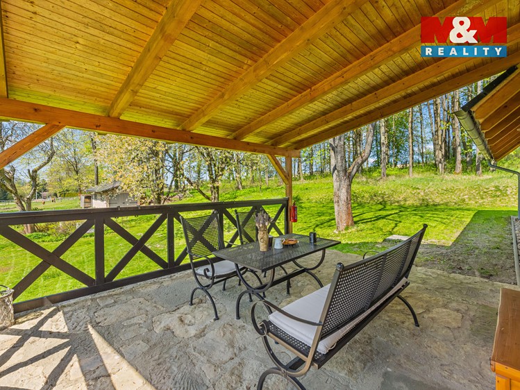 Prodej  rodinného domu 140 m², pozemek 1 638 m² - foto 8