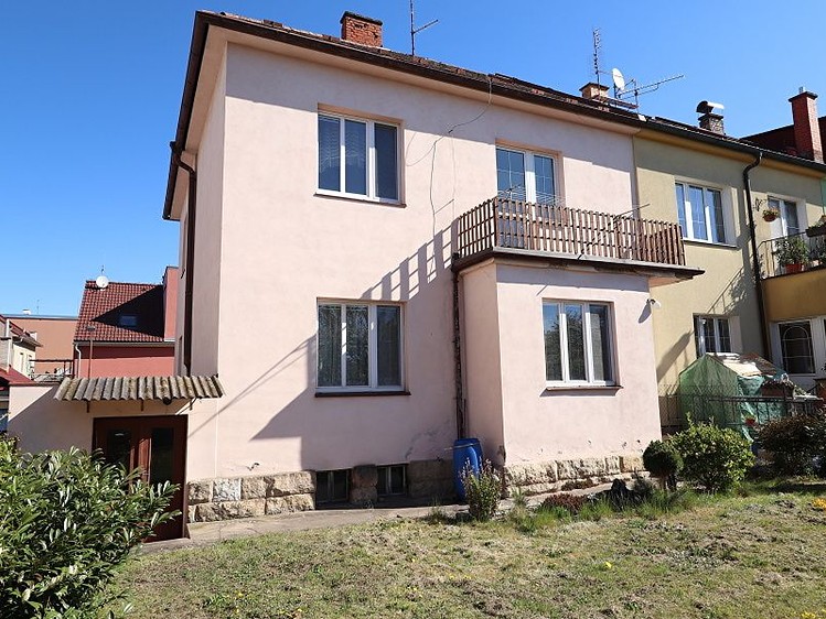 Prodej  rodinného domu 220 m², pozemek 239 m² - foto 3