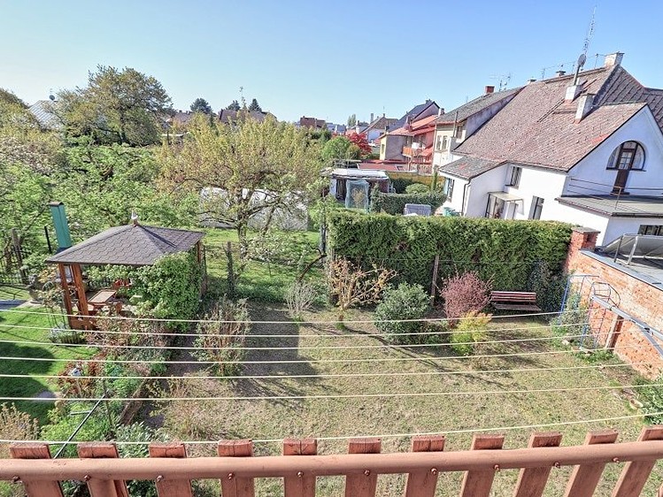 Prodej  rodinného domu 220 m², pozemek 239 m² - foto 4