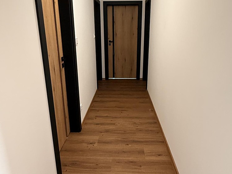 Prodej rodinného domu 140 m², pozemek 712 m² - foto 8