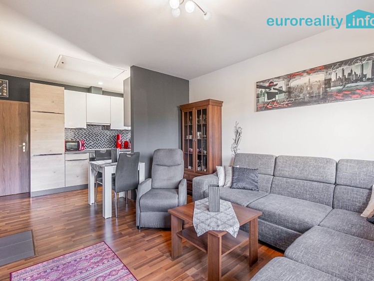 Prodej rodinného domu 60 m², pozemek 1 497 m² - foto 4