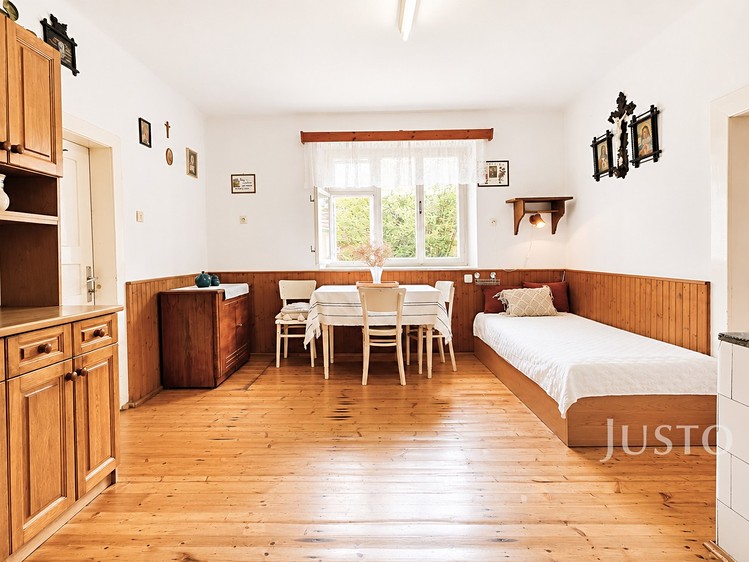 Prodej  rodinného domu 118 m², pozemek 3 966 m² - foto 5
