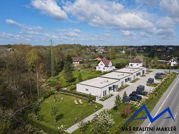 Prodej rodinného domu 90 m², pozemek 250 m² - foto 1