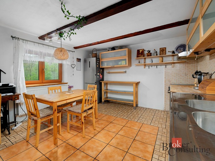 Prodej  rodinného domu 137 m², pozemek 744 m² - foto 5