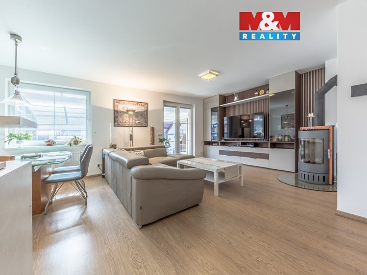 Prodej rodinného domu 124 m², pozemek 452 m² - foto 1