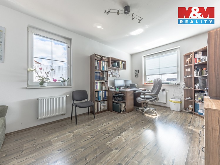 Prodej rodinného domu 124 m², pozemek 452 m² - foto 6