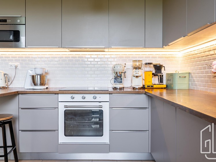 Prodej rodinného domu 303 m², pozemek 900 m² - foto 6