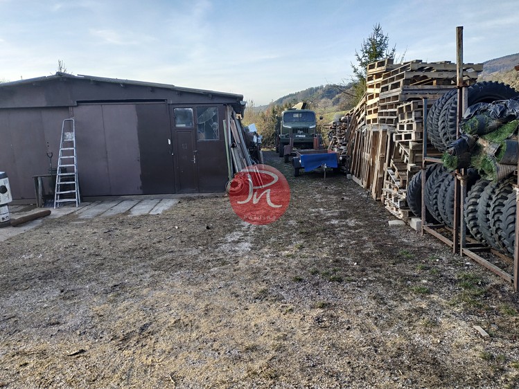 Prodej rodinného domu 265 m², pozemek 1 800 m² - foto 5