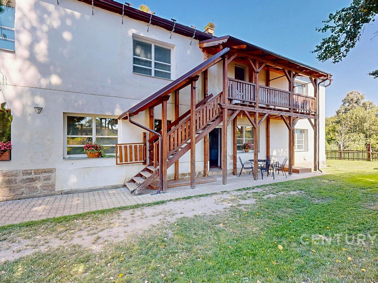 Prodej vícegeneračního domu 544 m², pozemek 7 425 m² - foto 3