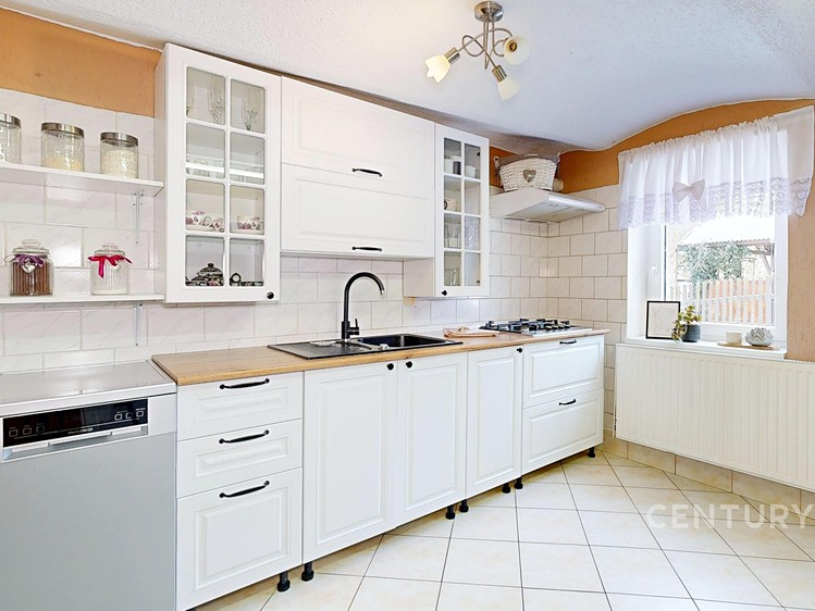 Prodej rodinného domu 145 m², pozemek 848 m² - foto 3