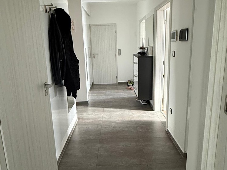 Prodej  vícegeneračního domu 327 m², pozemek 924 m² - foto 8