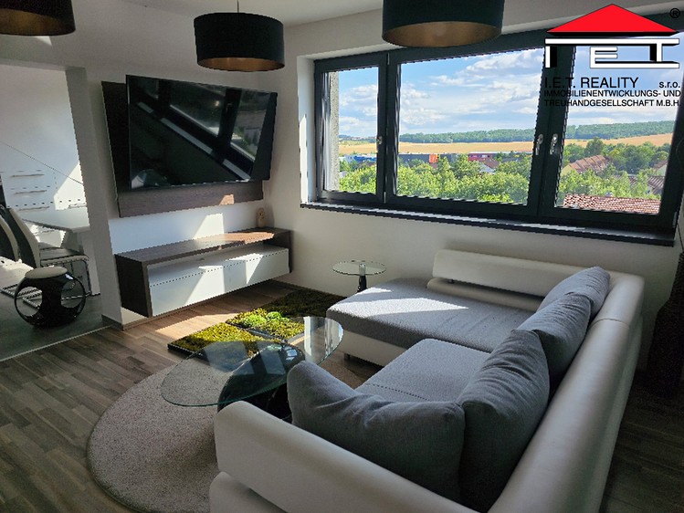 Prodej  vícegeneračního domu 327 m², pozemek 924 m² - foto 7