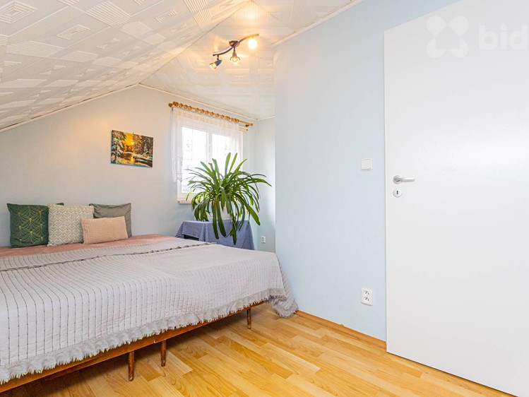Prodej rodinného domu 146 m², pozemek 1 161 m² - foto 5