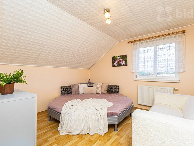 Prodej rodinného domu 146 m², pozemek 1 161 m² - foto 4