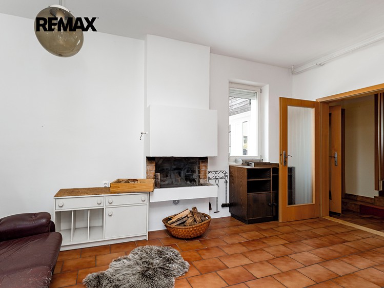 Prodej rodinného domu 235 m², pozemek 248 m² - foto 6
