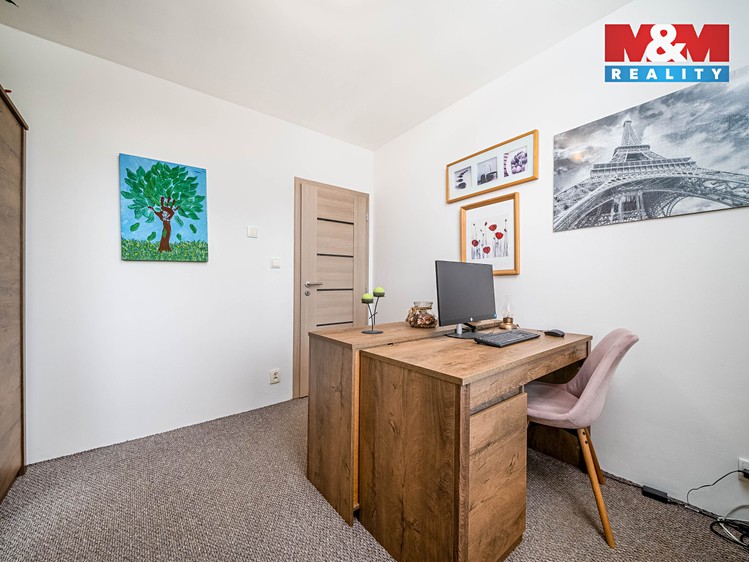 Prodej rodinného domu 104 m², pozemek 1 091 m² - foto 8