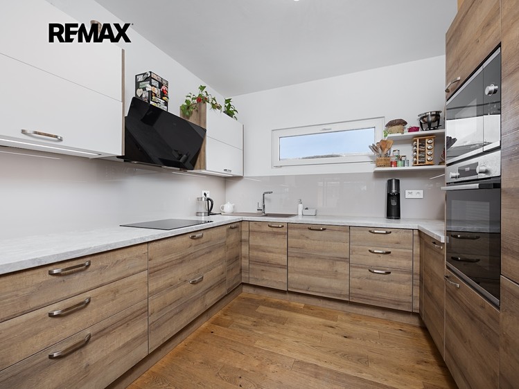 Prodej rodinného domu 80 m², pozemek 187 m² - foto 8