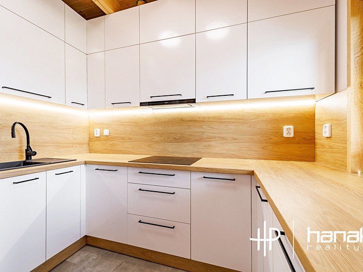 Prodej rodinného domu 82 m², pozemek 503 m² - foto 6
