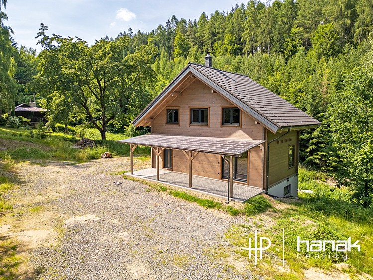 Prodej rodinného domu 121 m², pozemek 2 076 m² - foto 3