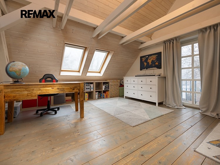 Prodej rodinného domu 103 m², pozemek 342 m² - foto 8