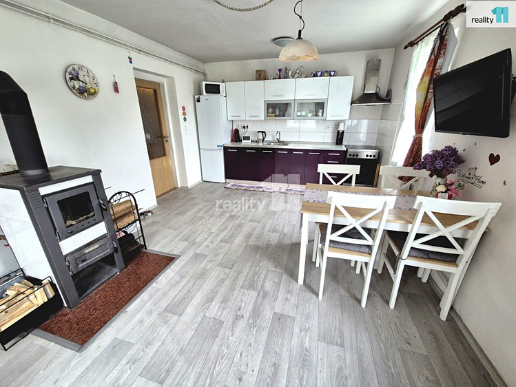 Prodej  rodinného domu 97 m², pozemek 549 m² - foto 4