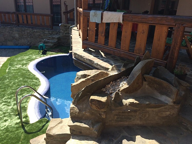 Prodej rodinného domu 335 m², pozemek 3 009 m² - foto 5