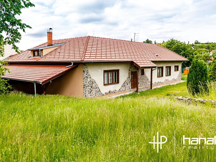 Prodej rodinného domu 335 m², pozemek 3 009 m² - foto 4