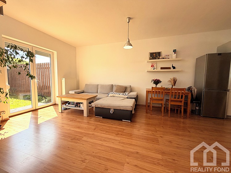 Prodej rodinného domu 81 m², pozemek 118 m² - foto 4