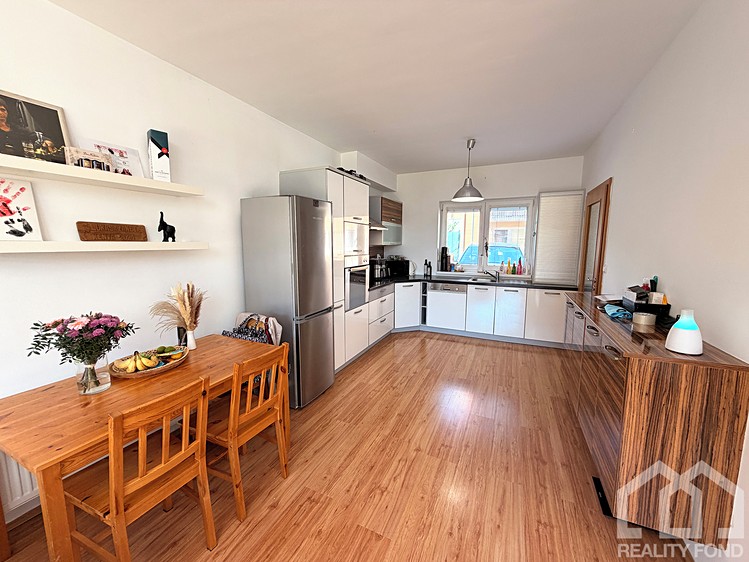 Prodej rodinného domu 81 m², pozemek 118 m² - foto 6