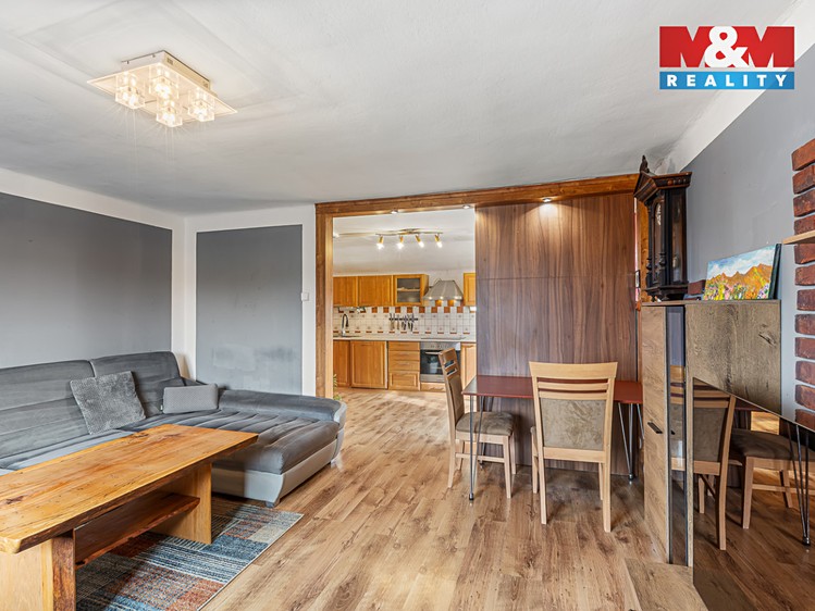 Prodej rodinného domu 98 m², pozemek 300 m² - foto 5