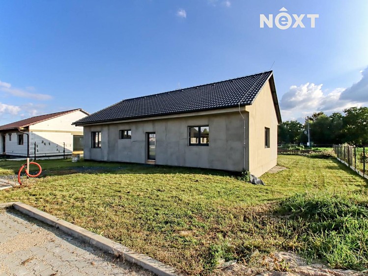 Prodej rodinného domu 139 m², pozemek 813 m² - foto 3