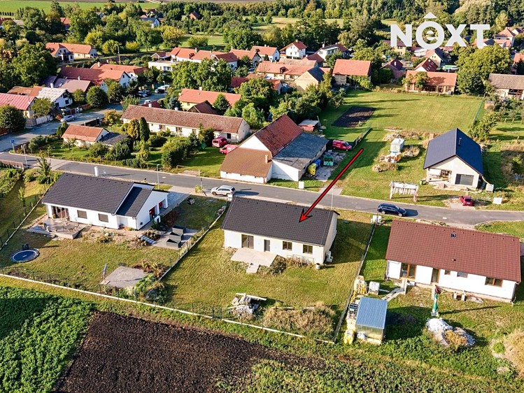 Prodej rodinného domu 139 m², pozemek 813 m² - foto 7