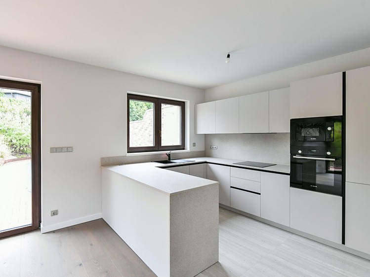 Pronájem rodinného domu 184 m², pozemek 432 m² - foto 5