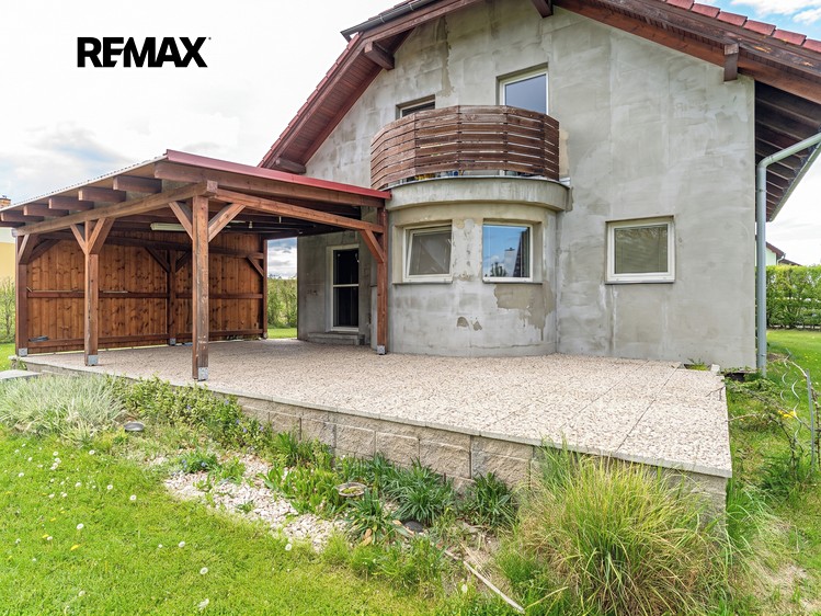 Pronájem rodinného domu 180 m², pozemek 1 108 m² - foto 2