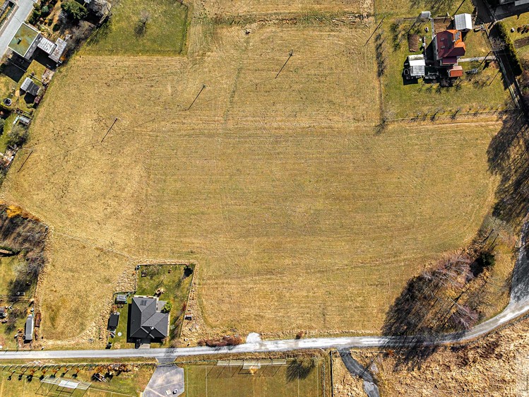 Prodej stavebního pozemku 17 829 m² - foto 4