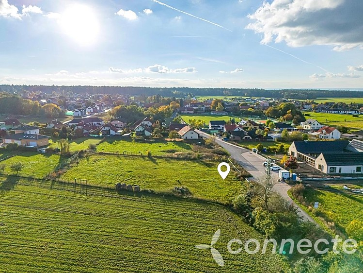 Prodej stavebního pozemku 977 m² - foto 7