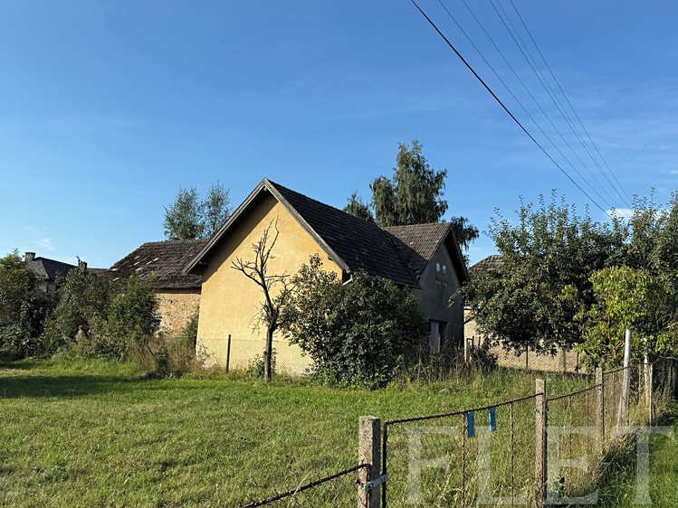 Prodej  stavebního pozemku 679 m² - foto 6