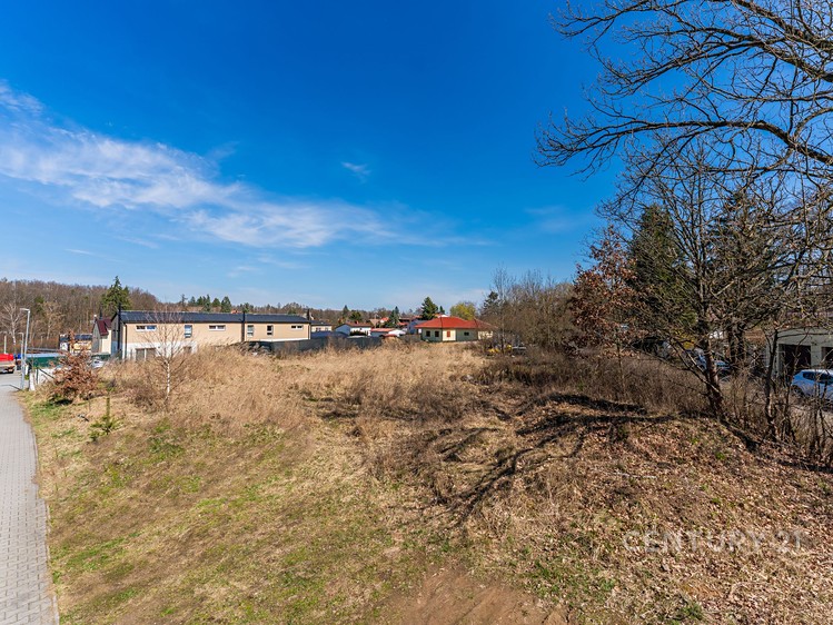 Prodej stavebního pozemku 1 000 m² - foto 8