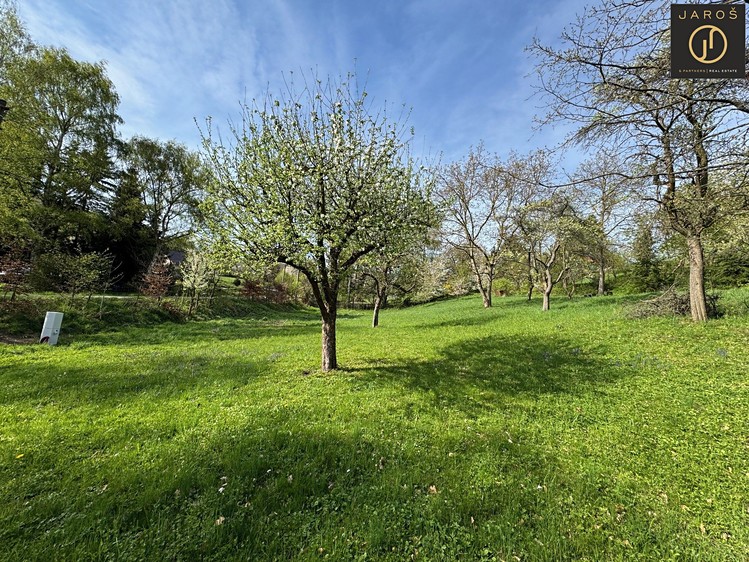 Prodej  stavebního pozemku 1 115 m² - foto 5
