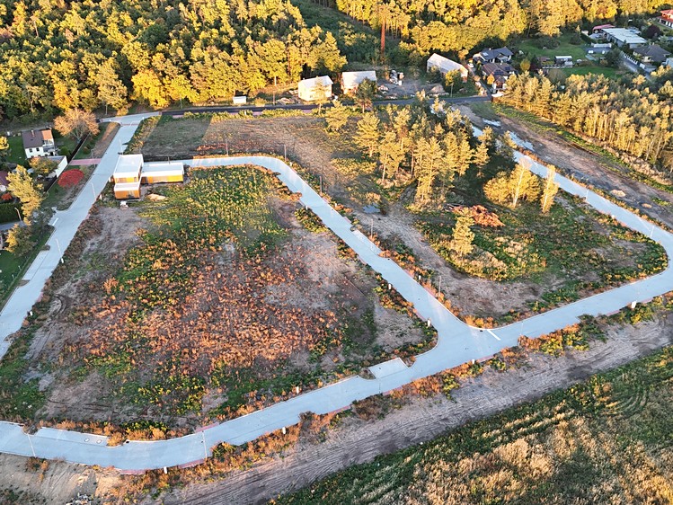 Prodej  stavebního pozemku 700 m² - foto 4
