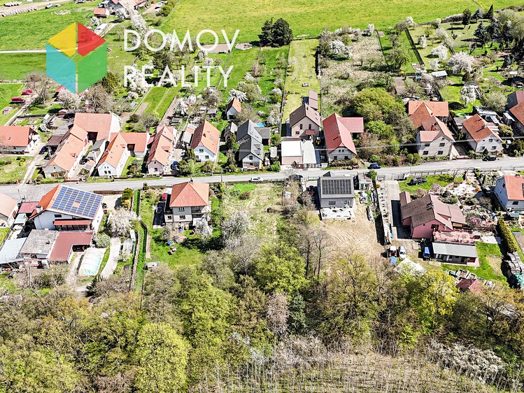 Prodej stavebního pozemku 1 132 m² - foto 2