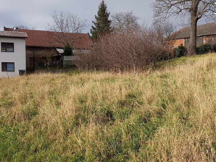 Prodej  stavebního pozemku 1 049 m² - foto 4