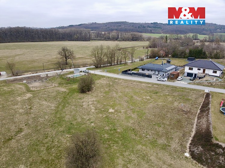 Prodej stavebního pozemku 1 002 m² - foto 3