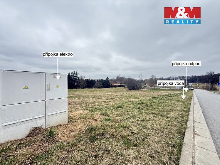Prodej stavebního pozemku 1 002 m² - foto 2