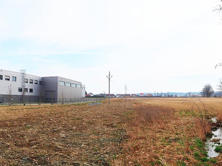 Prodej komerčního pozemku 23 653 m² - foto 3