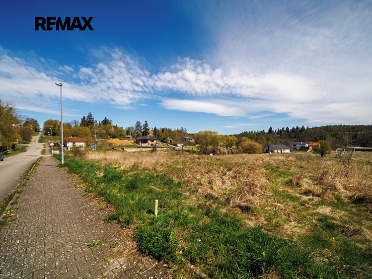 Prodej stavebního pozemku 2 049 m² - foto 7