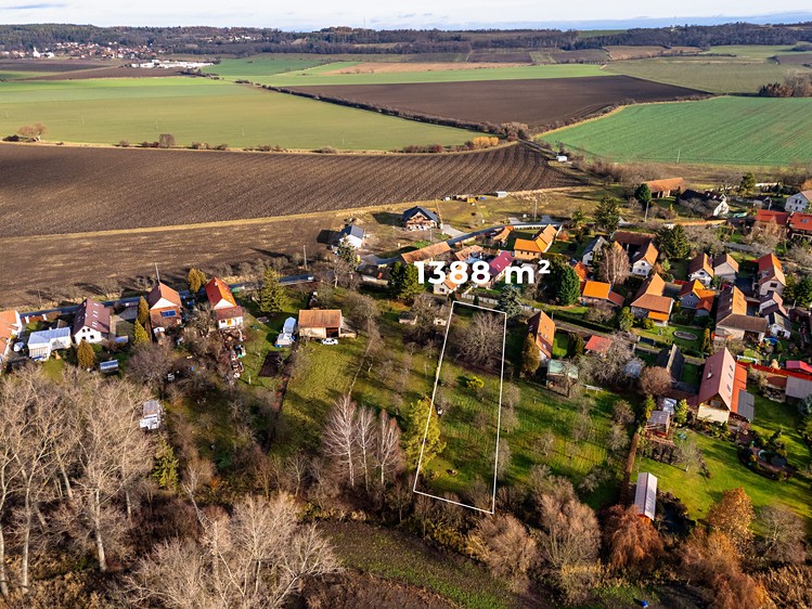 Prodej stavebního pozemku 1 388 m² - foto 7